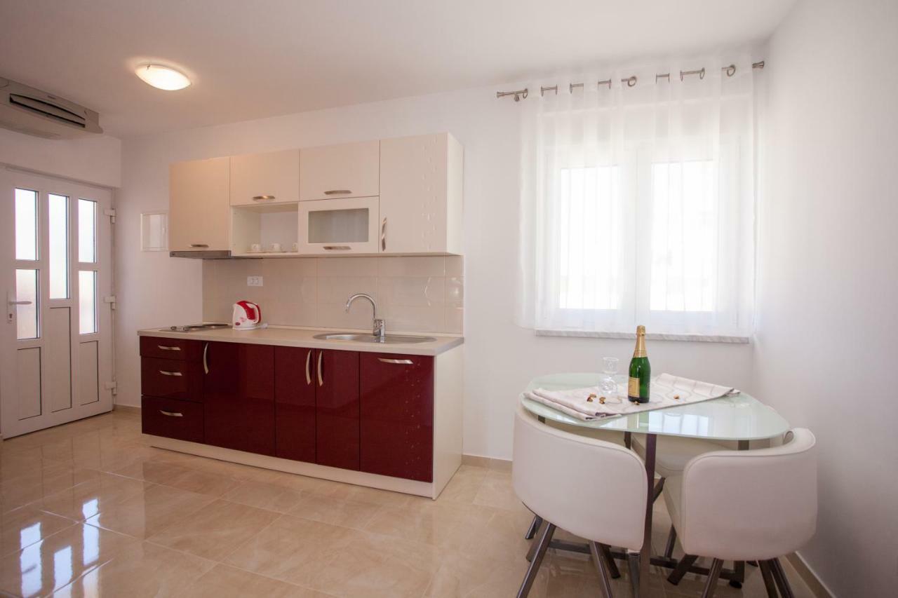Apartments Mia 4&5 Baska Voda Bagian luar foto
