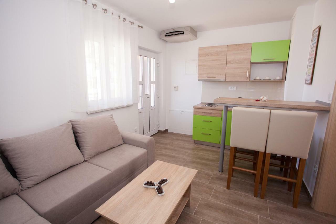 Apartments Mia 4&5 Baska Voda Bagian luar foto
