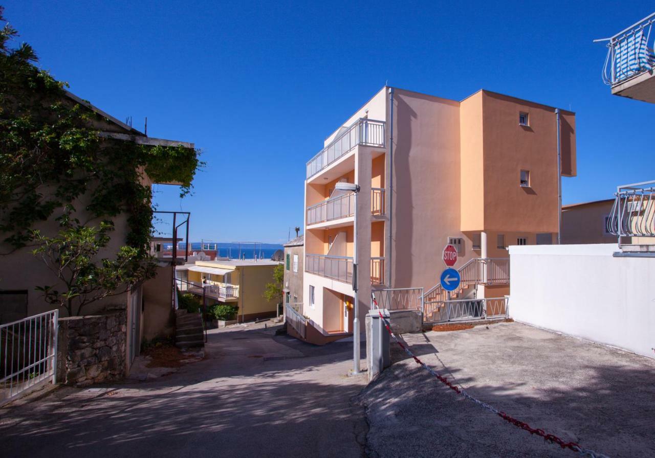Apartments Mia 4&5 Baska Voda Bagian luar foto