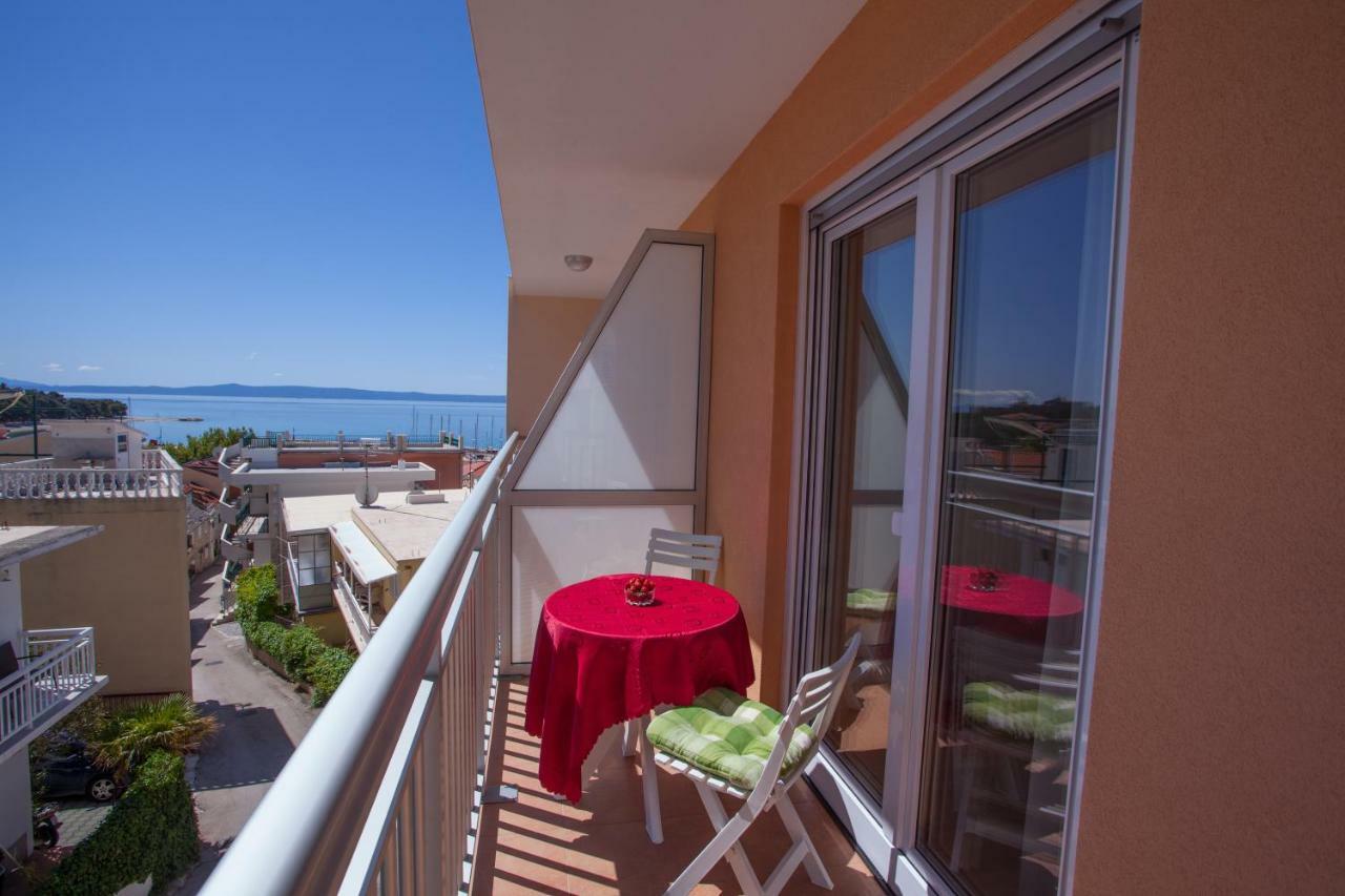 Apartments Mia 4&5 Baska Voda Bagian luar foto