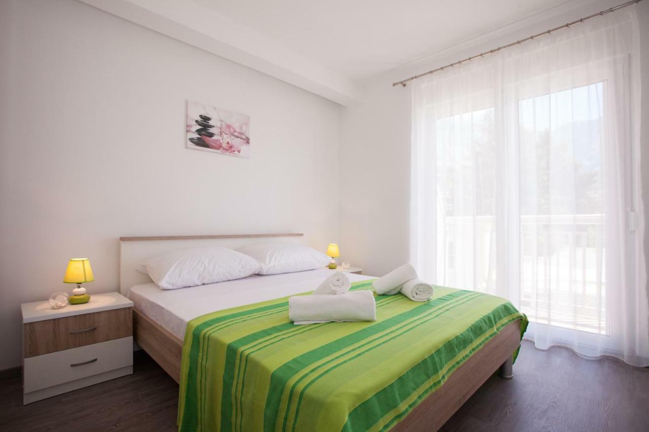 Apartments Mia 4&5 Baska Voda Bagian luar foto